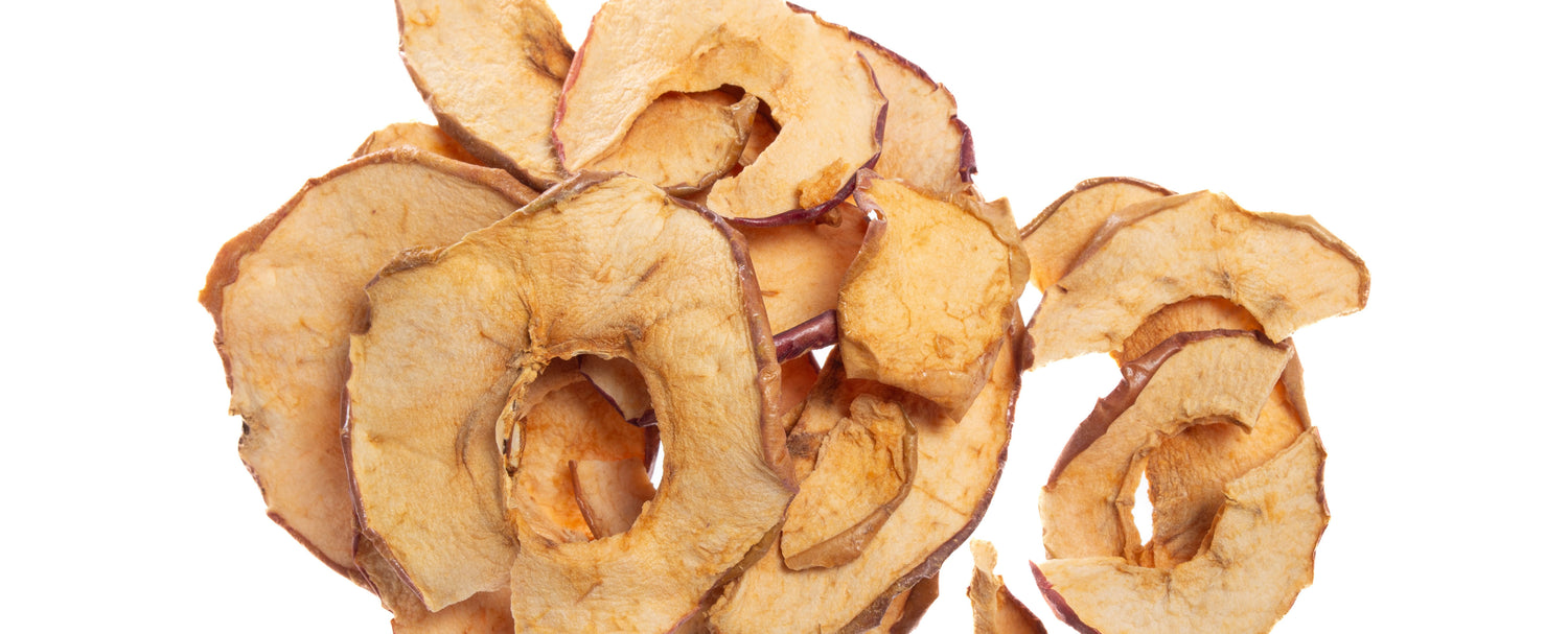 https://www.bellaviva.com/cdn/shop/files/organic-sweet-apple-chips-7_b91c1b05-6d84-44f4-8b50-a7d4972dab75.jpg?v=1704108399&width=1500